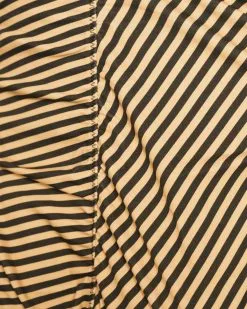 By Malene Birger Bikinibyxa Tinah Diagonal Stripe -By Malene Birger Affär 61654184 60523888 qr1 5