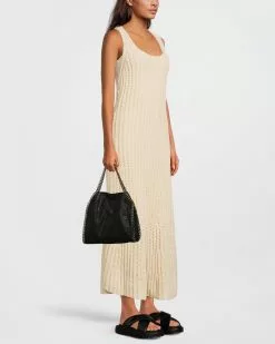 By Malene Birger Klänning Lione Sand -By Malene Birger Affär 61654184 60530035 12a 3
