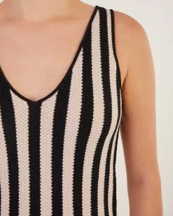 By Malene Birger Topp Hallie Almond -By Malene Birger Affär product image 165686 1213 005