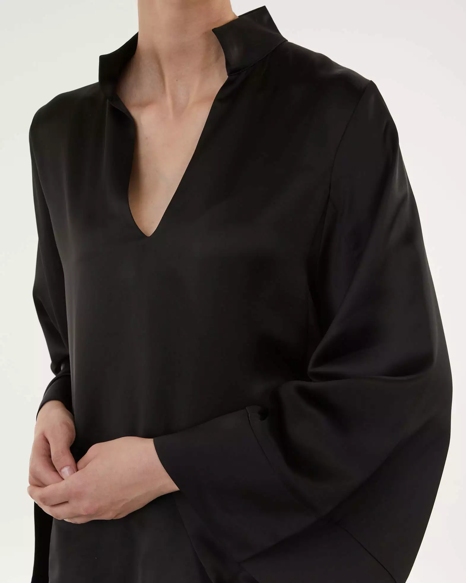 By Malene Birger Blus Lomaria Svart 6 By Malene Birger Blus Lomaria Svart - Bild 4