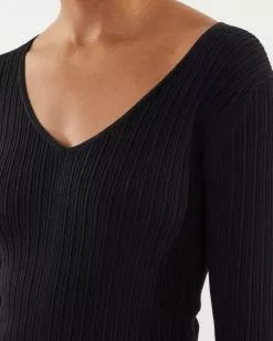 By Malene Birger Topp Billey Svart 9 By Malene Birger Topp Billey Svart -By Malene Birger Affär product image 168815 000 004